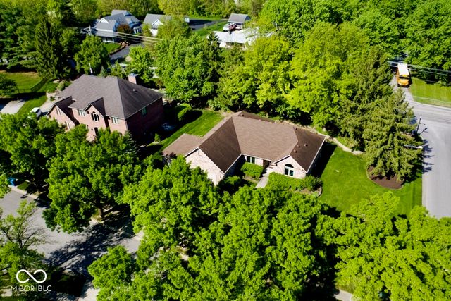 1456 Bent Tree Place, Greenwood, IN 46143