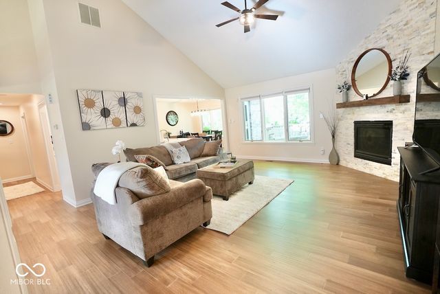 1456 Bent Tree Place, Greenwood, IN 46143