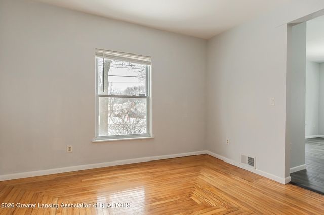 218 E Elm Street, Lansing, MI 48910