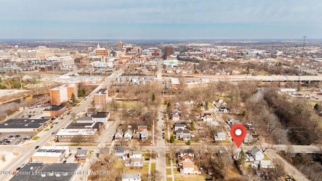 218 E Elm Street, Lansing, MI 48910