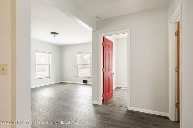 218 E Elm Street, Lansing, MI 48910