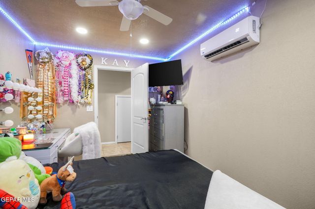 12153 ZAVI Lane, El Paso, TX 79934