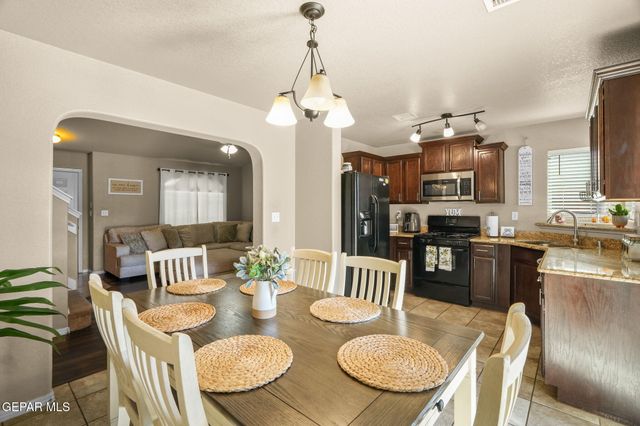 12153 ZAVI Lane, El Paso, TX 79934