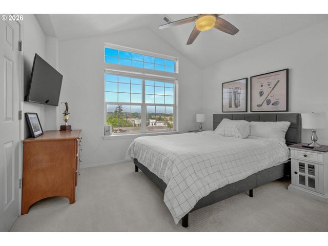 15495 BRIANNE Ct, Lake Oswego, OR 97035