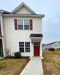 911 Springwood Drive, Jacksonville, NC 28546