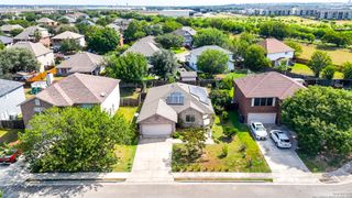 854 lincolnshire, New Braunfels, TX 78130