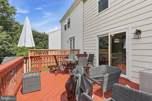 7490 WOUNDED KNEE RD, Lorton, VA 22079
