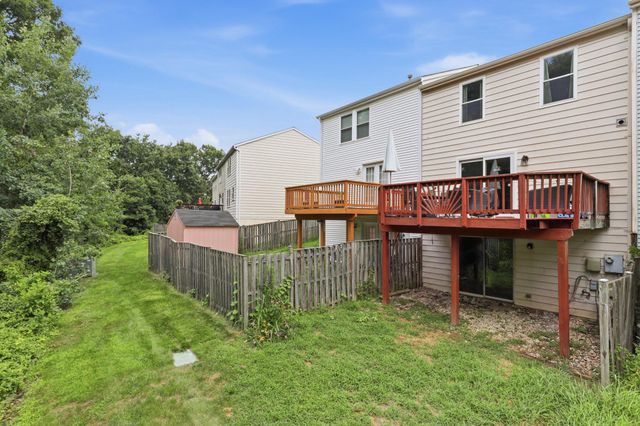 7490 WOUNDED KNEE RD, Lorton, VA 22079