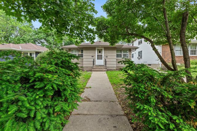 917- 919 Weeks Avenue SE, Minneapolis, MN 55414