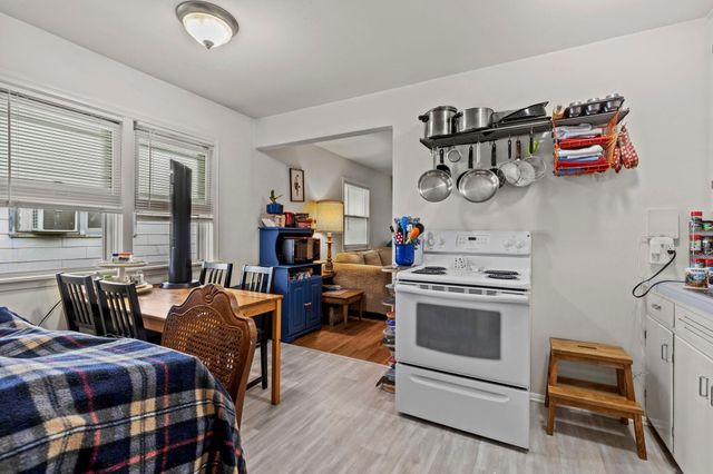 917- 919 Weeks Avenue SE, Minneapolis, MN 55414