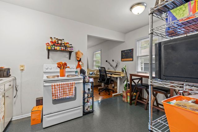 917- 919 Weeks Avenue SE, Minneapolis, MN 55414