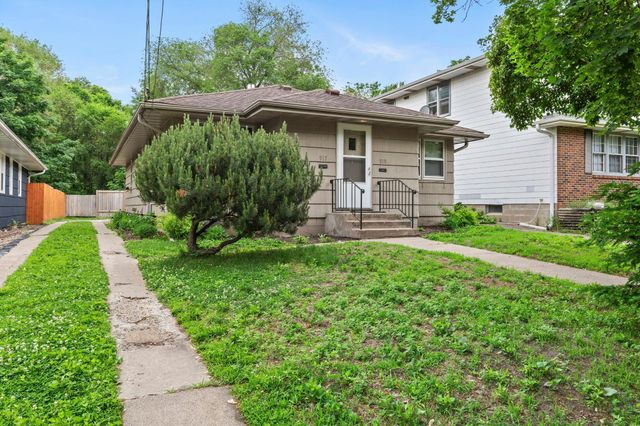 917- 919 Weeks Avenue SE, Minneapolis, MN 55414