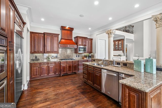 9020 Old Terry Ford Road, Gainesville, GA 30506