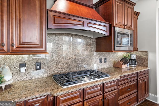 9020 Old Terry Ford Road, Gainesville, GA 30506