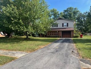 110 Charlotte Drive 110, Cynthiana, KY 41031