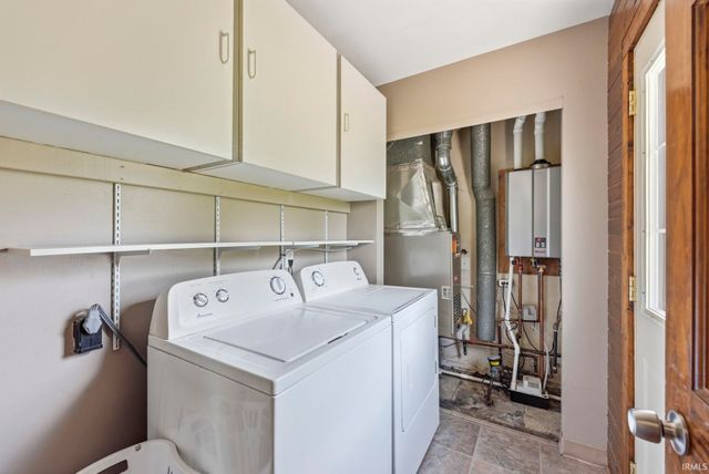 8312 Santa Fe Trail, Fort Wayne, IN 46815