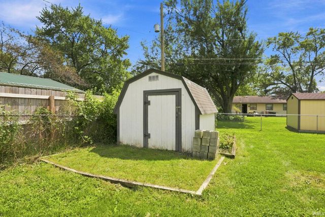 8312 Santa Fe Trail, Fort Wayne, IN 46815