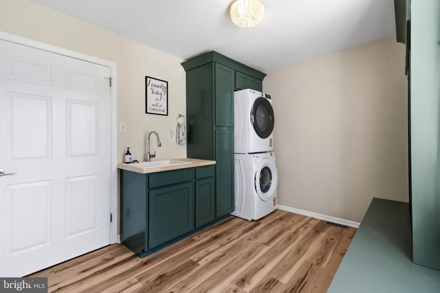 103 VALLEY VIEW CIR, Phoenixville, PA 19460