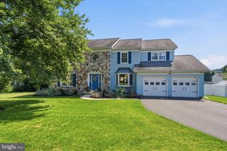 103 VALLEY VIEW CIR, Phoenixville, PA 19460