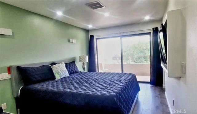 467 S Calle El Segundo D3, Palm Springs, CA 92262