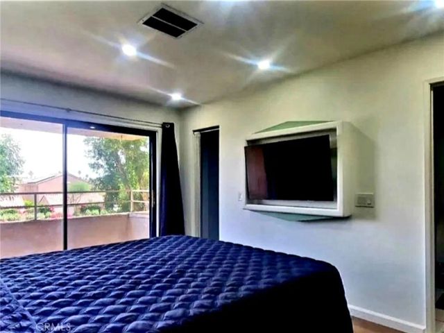 467 S Calle El Segundo D3, Palm Springs, CA 92262
