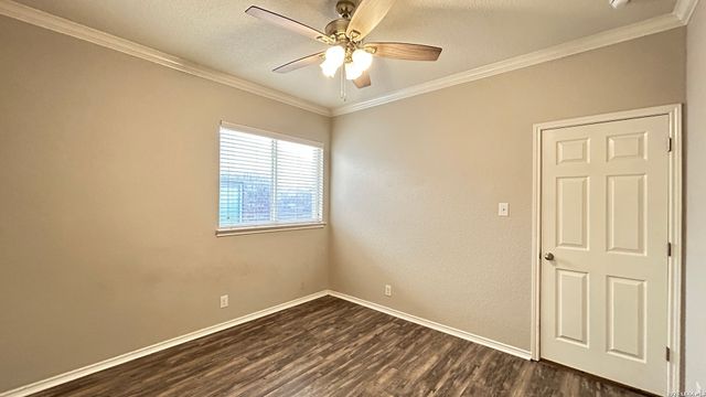 12155 KARNES WAY, San Antonio, TX 78253