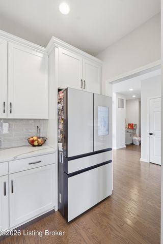 11527 Angel Falls Dr, Prospect, KY 40059