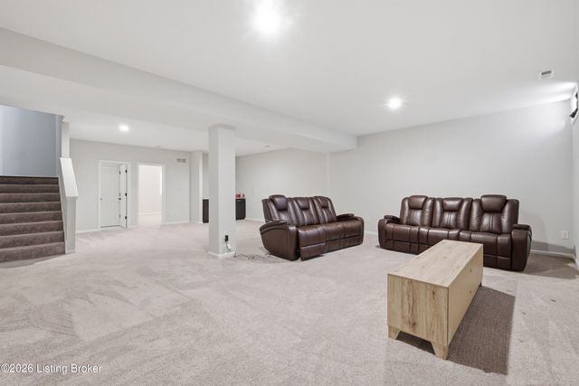 11527 Angel Falls Dr, Prospect, KY 40059