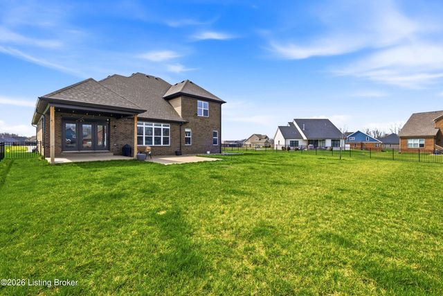 11527 Angel Falls Dr, Prospect, KY 40059