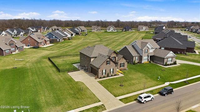 11527 Angel Falls Dr, Prospect, KY 40059