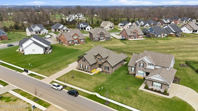 11527 Angel Falls Dr, Prospect, KY 40059