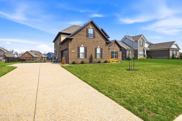 11527 Angel Falls Dr, Prospect, KY 40059