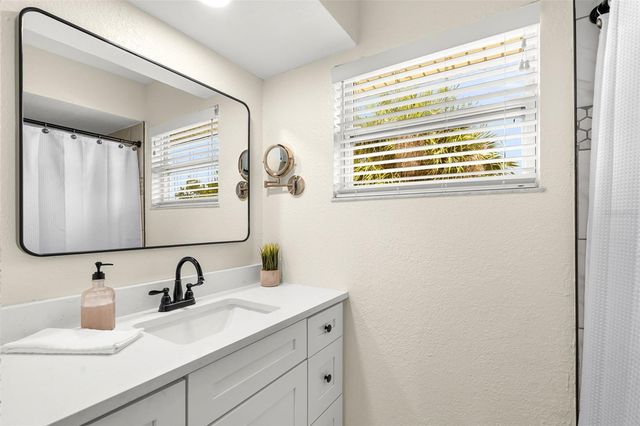 5404 BAY STATE ROAD, Palmetto, FL 34221