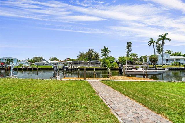 5404 BAY STATE ROAD, Palmetto, FL 34221