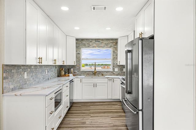 5404 BAY STATE ROAD, Palmetto, FL 34221