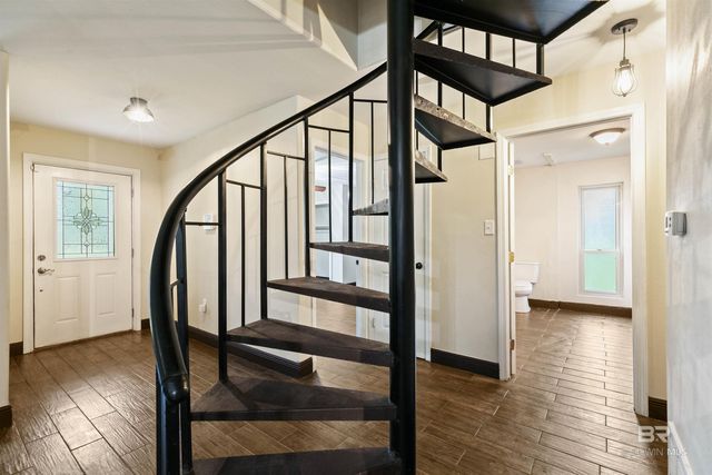 2728 Lost River Road, Mobile, AL 36605