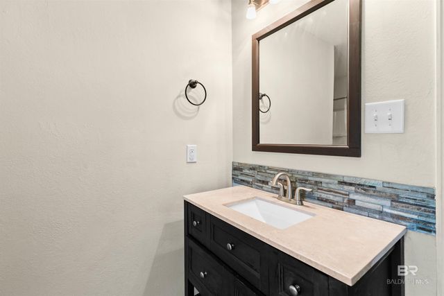 2728 Lost River Road, Mobile, AL 36605