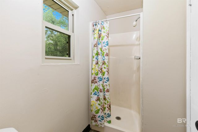 2728 Lost River Road, Mobile, AL 36605
