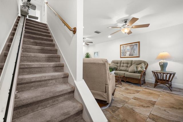 4803 SW SANTA BARBARA COURT 8, Cape Coral, FL 33914