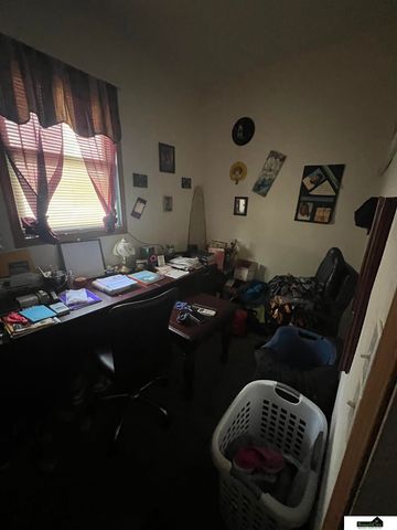 616 S 20th Street, Lincoln, NE 68510