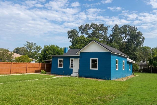 520 E JUANITA ST STREET, Clermont, FL 34711