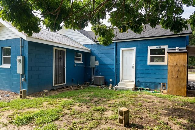 520 E JUANITA ST STREET, Clermont, FL 34711