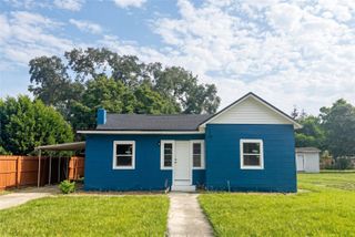 520 E JUANITA ST STREET, Clermont, FL 34711