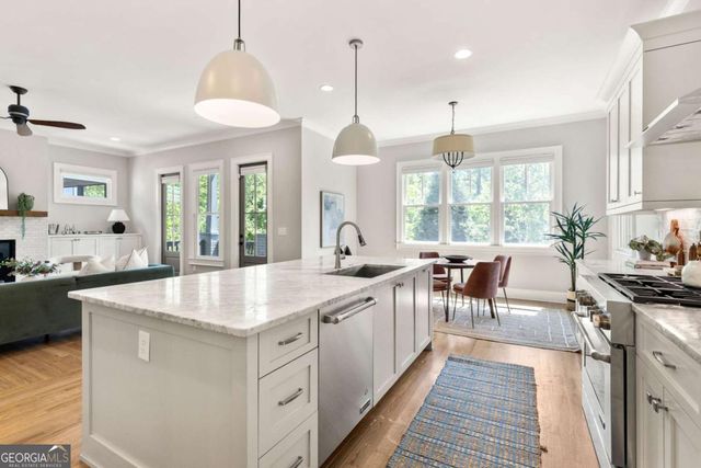 35 McEvoy Lane, Decatur, GA 30030