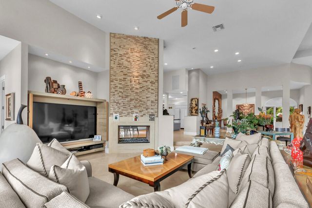 3146 N Miro Drive N, Palm Beach Gardens, FL 33410