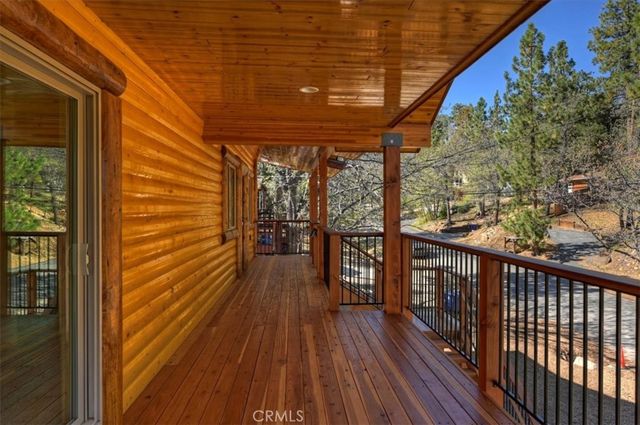 415 Vista, Sugarloaf, CA 92386