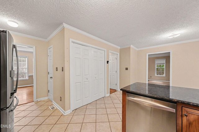 8405 Ridgebury Road, Raleigh, NC 27603