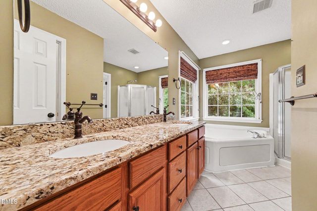 8405 Ridgebury Road, Raleigh, NC 27603