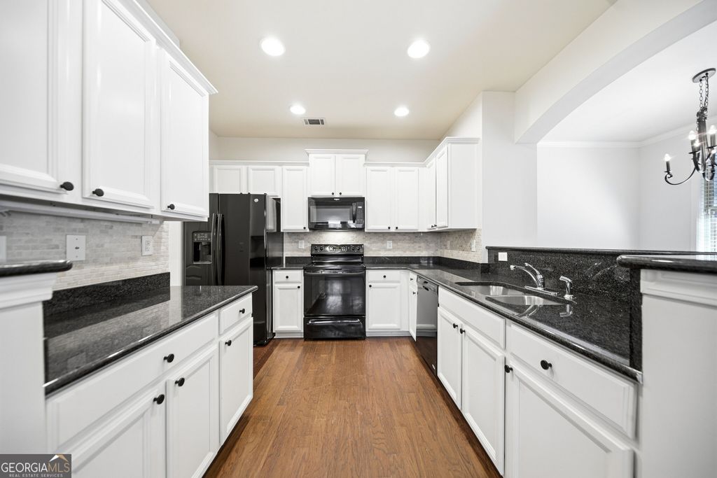 338 Alcovy Way, Woodstock, GA 30188 — photo 2