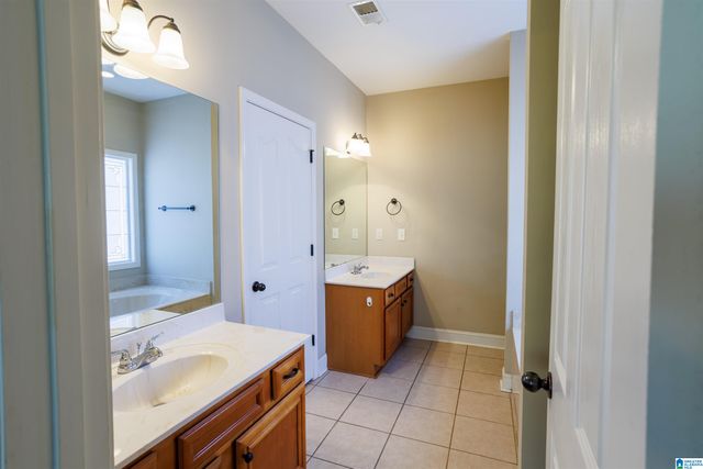 136 TAYLORS FARM DRIVE, Lincoln, AL 35096